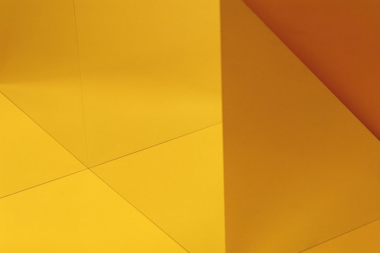 Shirana Shahbazi, Raum-Gelb-01, 2017