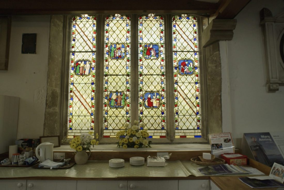 Nina Kuttler, Measuring the Curve of the Tail, 2022, Courtesy die Künstlerin